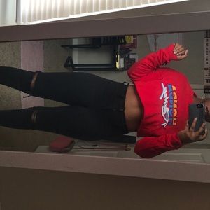 Long sleeve crop top